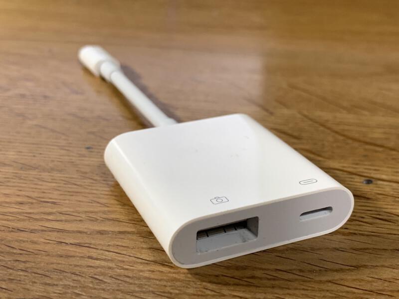 Lightning to USB 3 カメラアダプタ